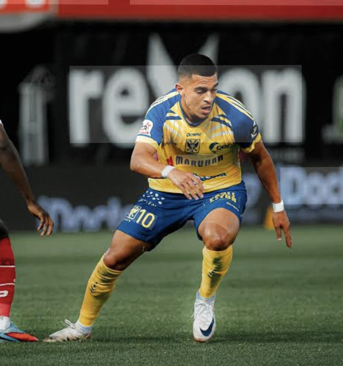 Illias Sebaoui on the ball for STVV