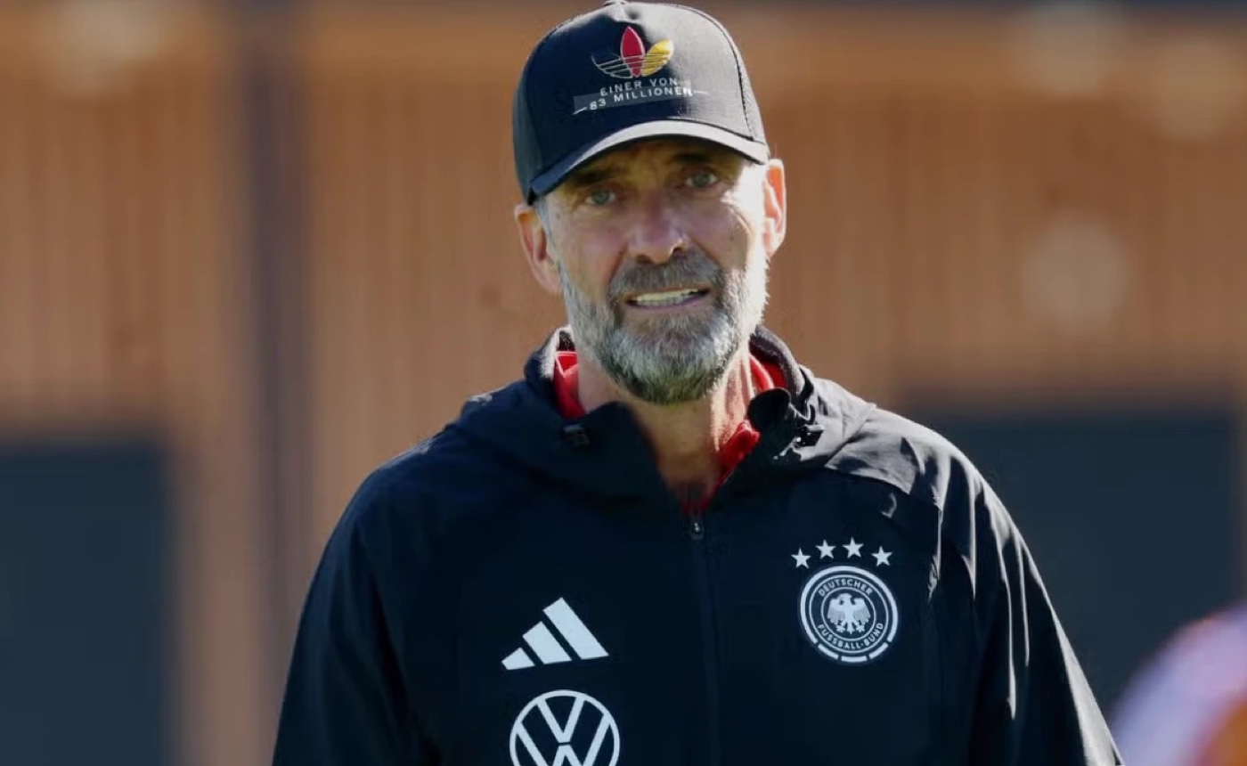 Jürgen Klopp taking Germany training